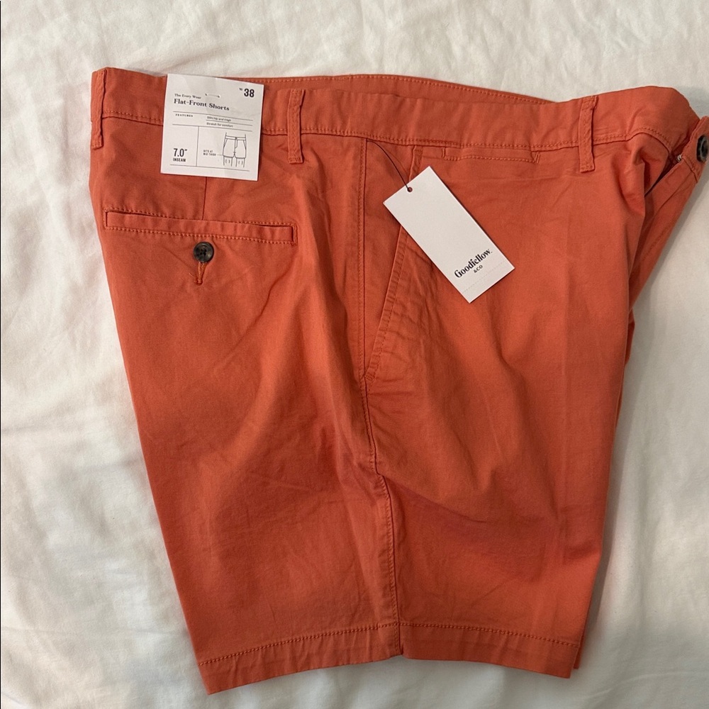 Goodfellow & Co Men’s Coral-Orange Flat-Front Shorts